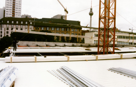 Bau an den Gropiuspassagen in Berlin